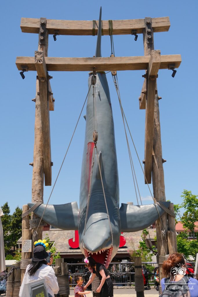 Universal-Studios-Japan-Amity Village-TravelwithMinh