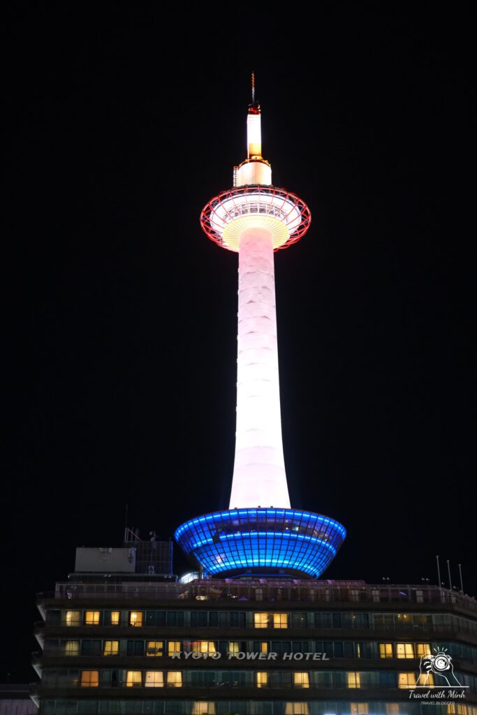 Kyoto tower travelwithminh-kyoto