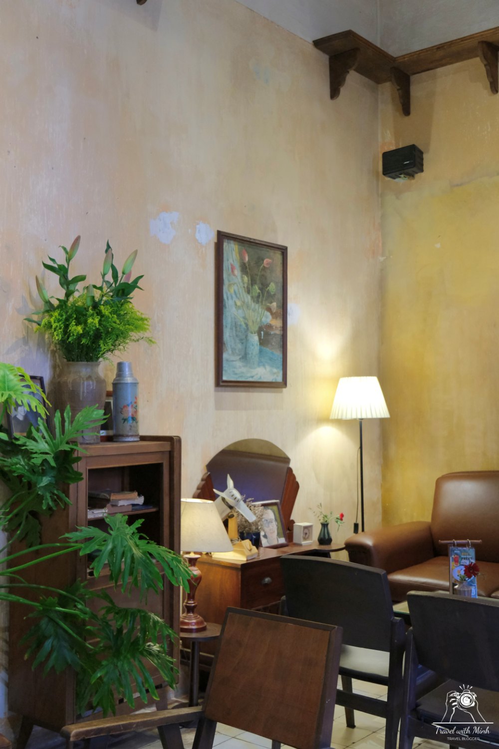 46 ban cong cafe travel with minh