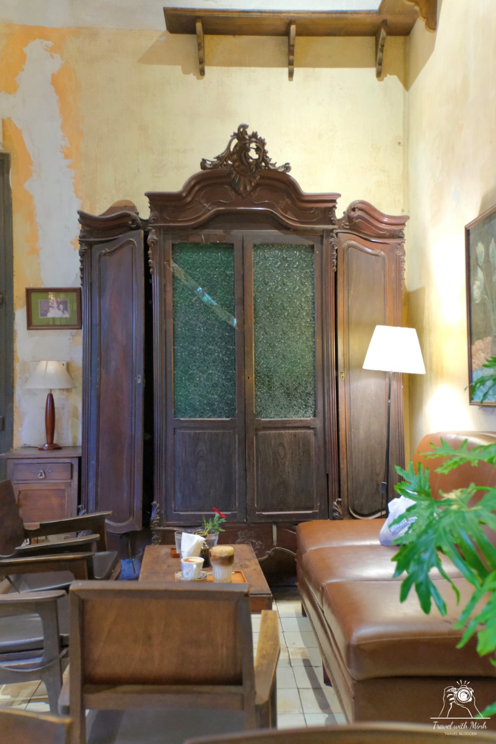 47 ban cong cafe travel with minh