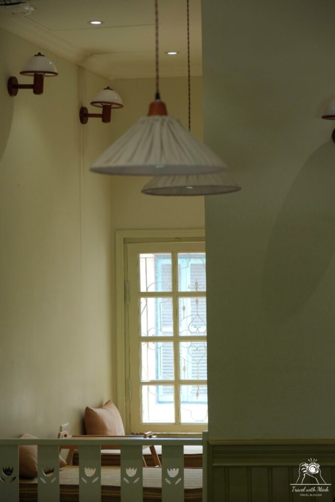 Camy-Grocery-cafe-Travel-with-Minh