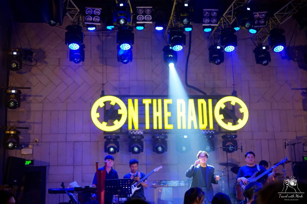 on-the-radio-da-nang