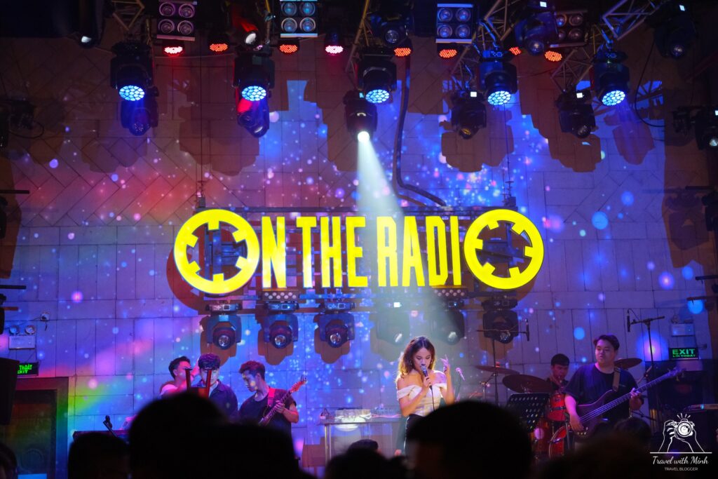 on-the-radio-da-nang