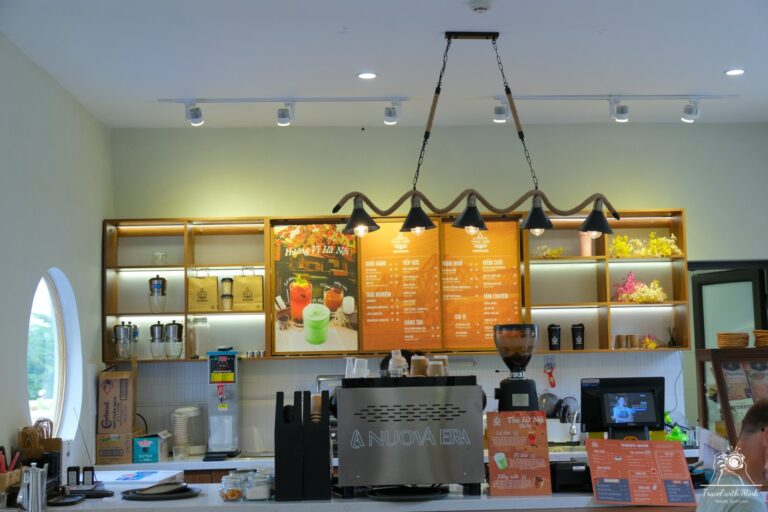 Hoa-xa-cafe-Travel-with-Minh