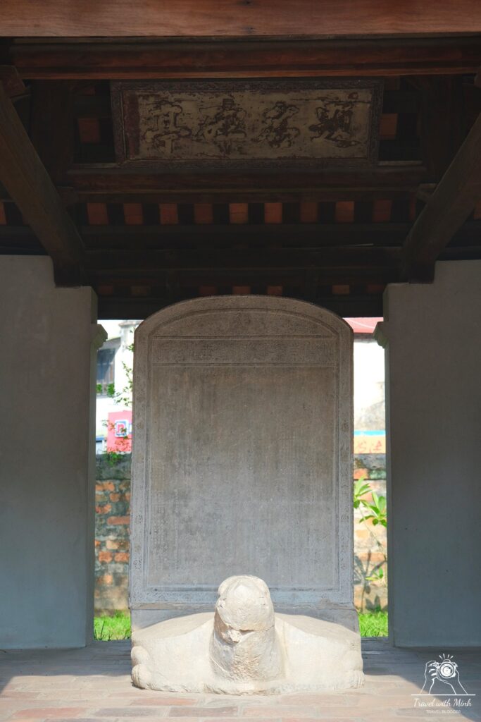 van-mieu-quoc-tu-giam-bia-tien-si