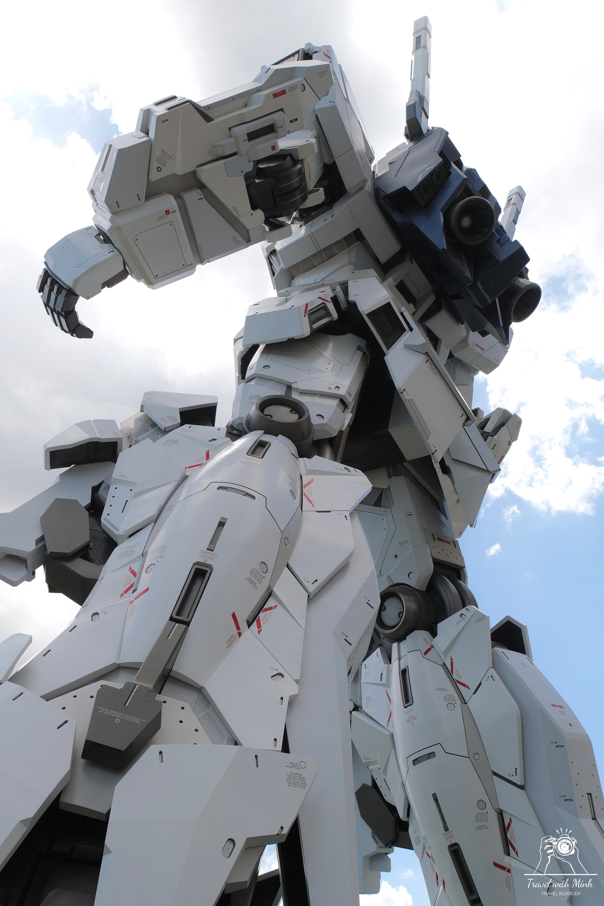 Travelwithminh 30 gundam
