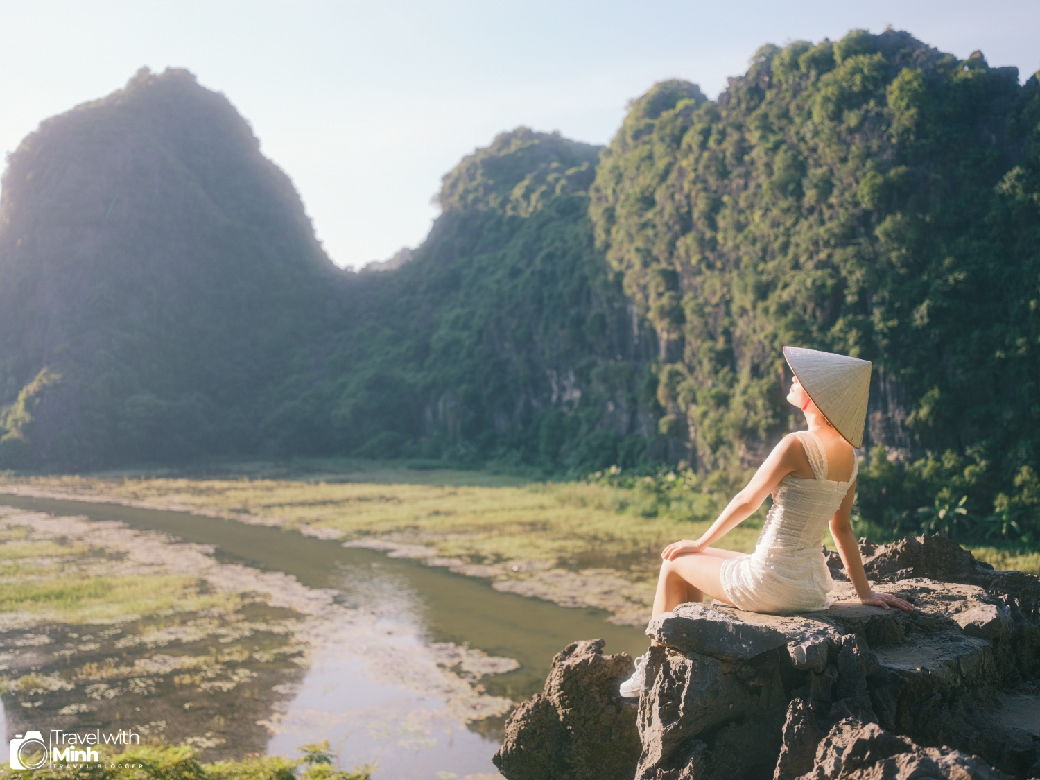 chụp ảnh Tam Cốc từ trên cao