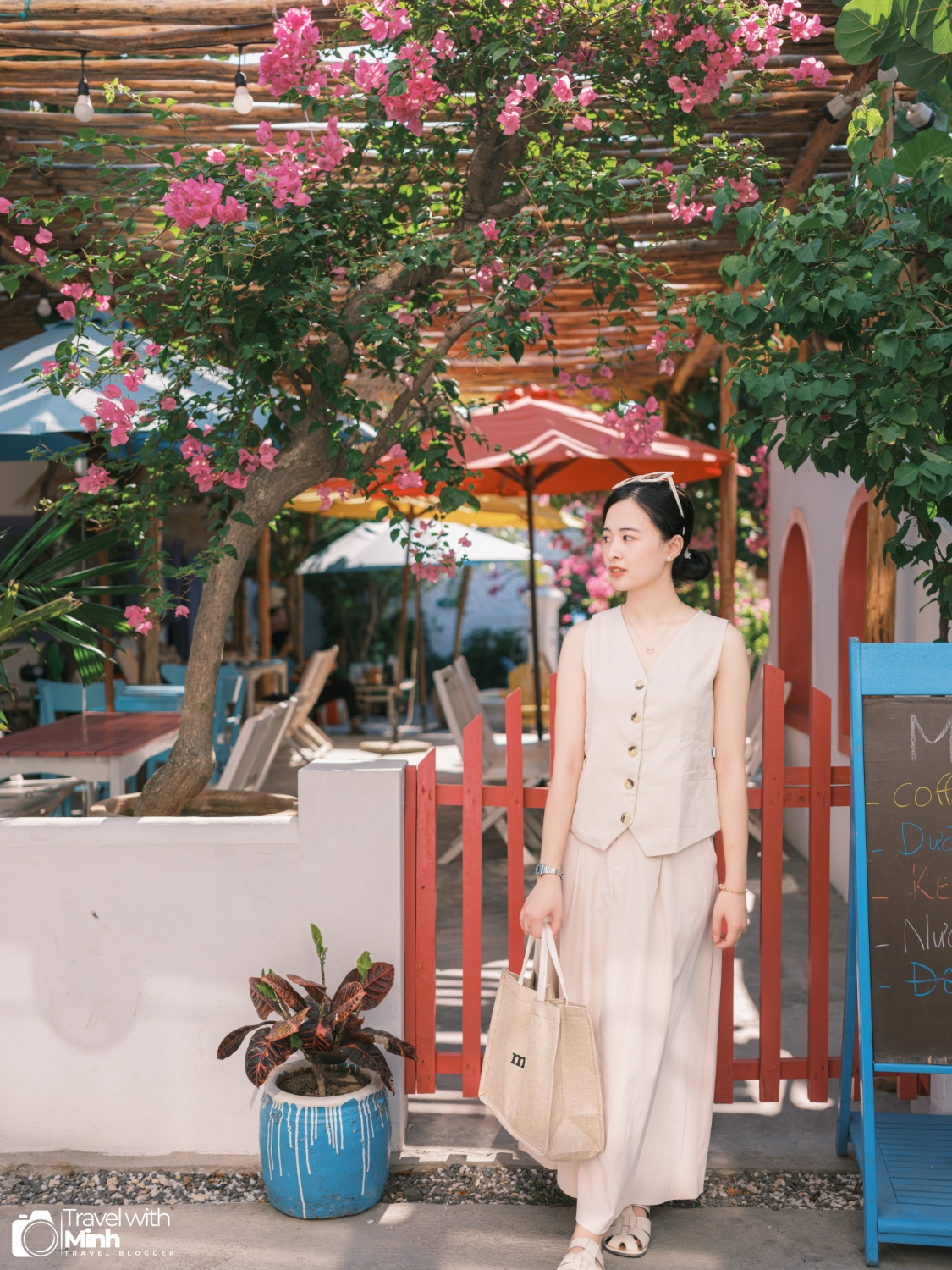 Con duong da xanh quy nhon viet nam (8)