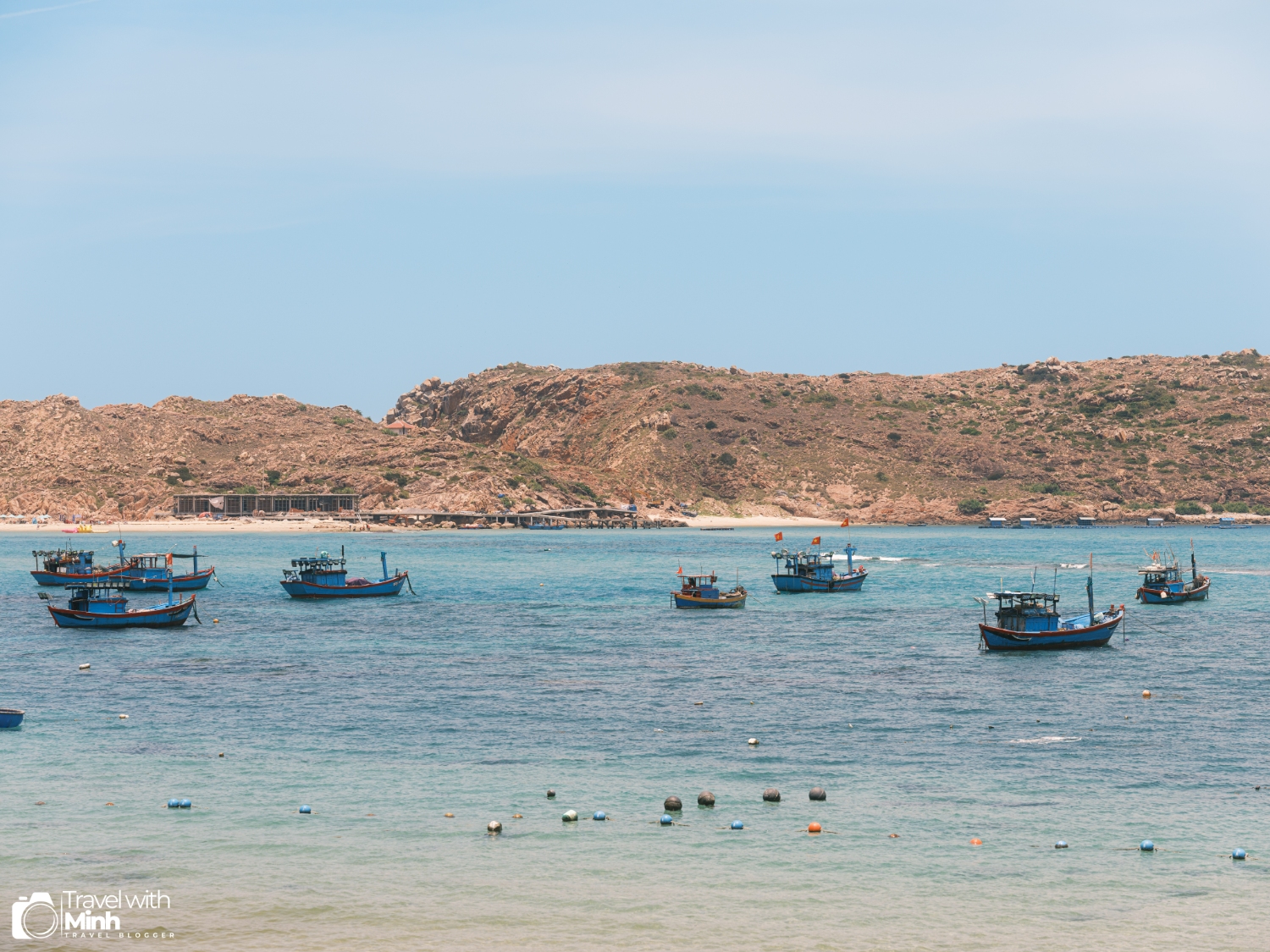 Làng chài Nhơn Hải - Quy Nhơn - Việt Nam.