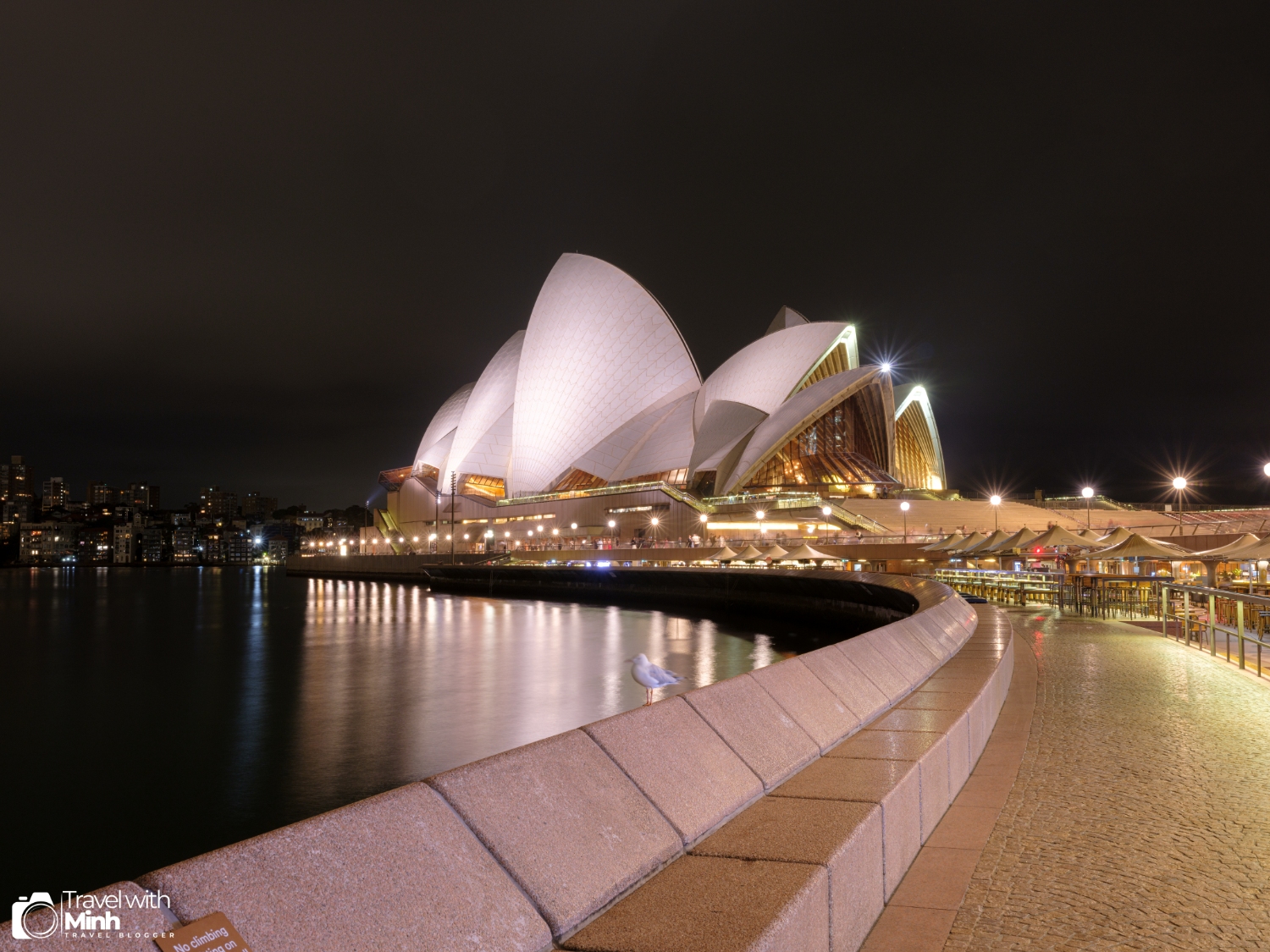 Sydney Opera House by night