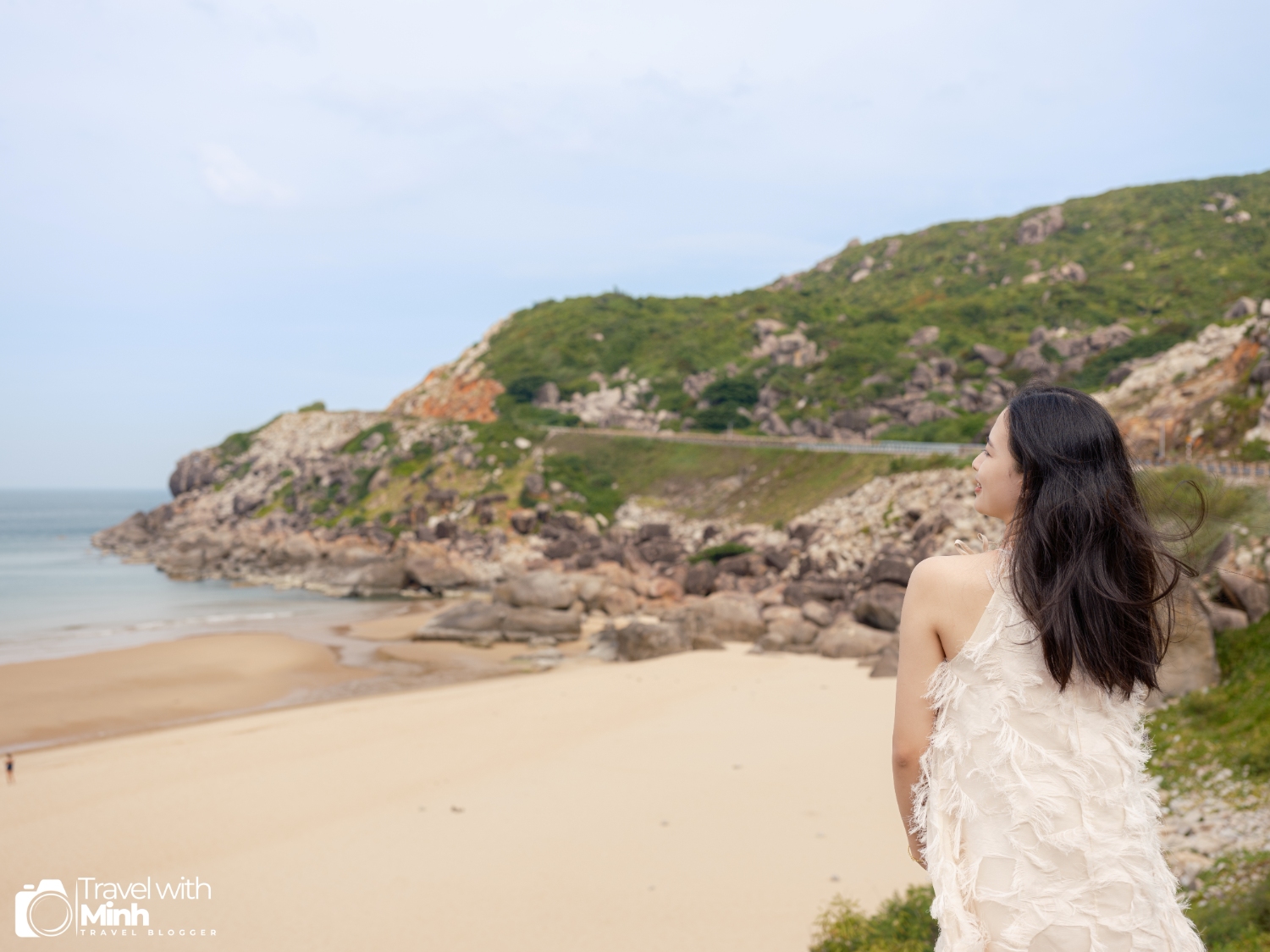 Cung Duong Bien Dep Nhat Viet Nam Phu Yen (18)