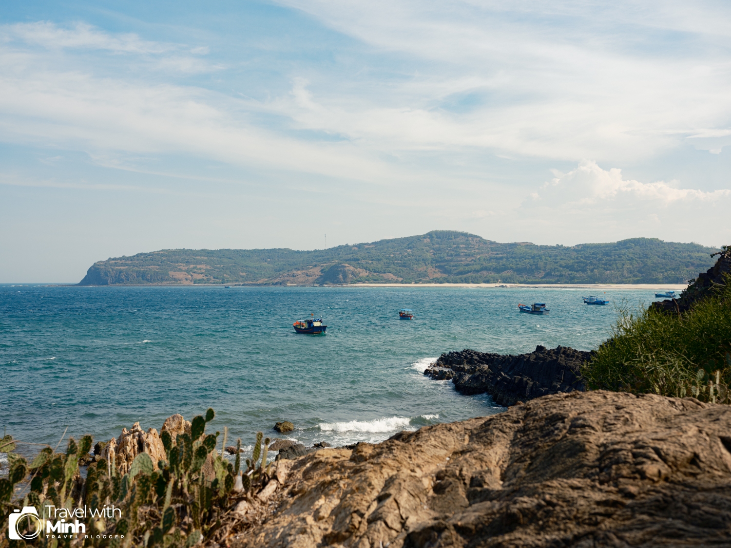 Ghenh Da Dia Phu Yen Viet Nam (19)