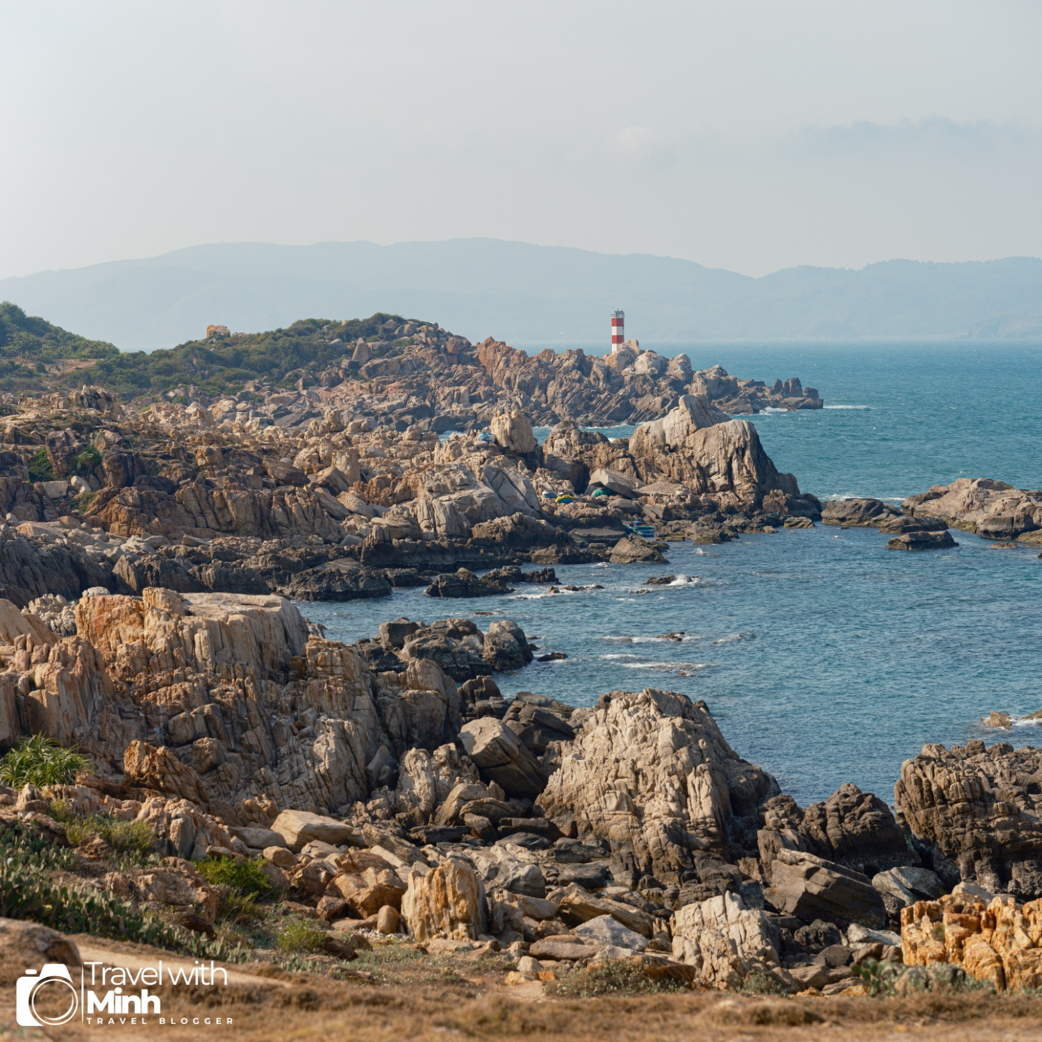 Ghenh Da Dia Phu Yen Viet Nam (38)