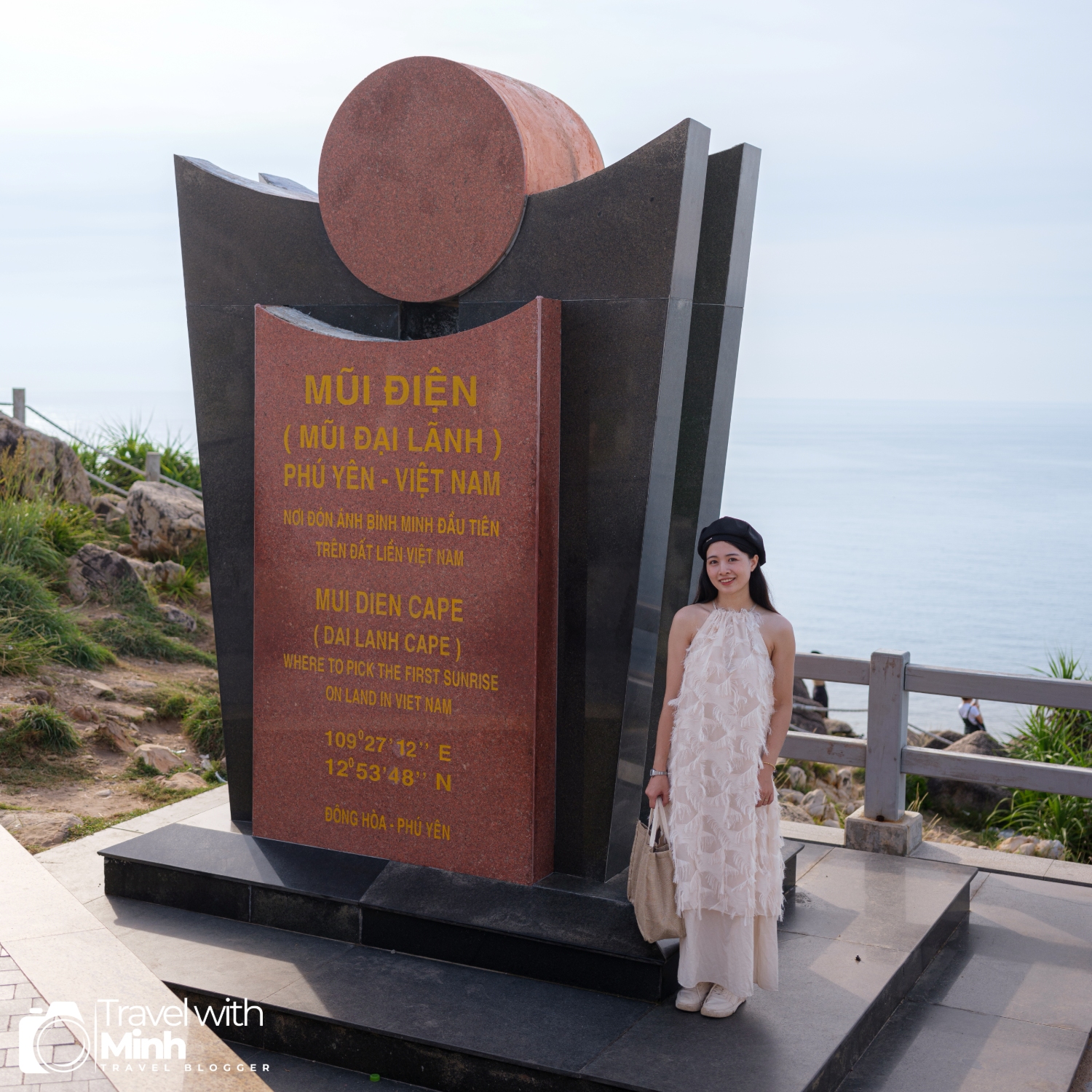 Dấu mốc nơi đón bình minh sớm nhất Việt Nam.