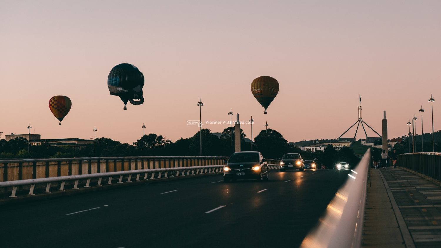Canberra hot balloon festivaldscf0880