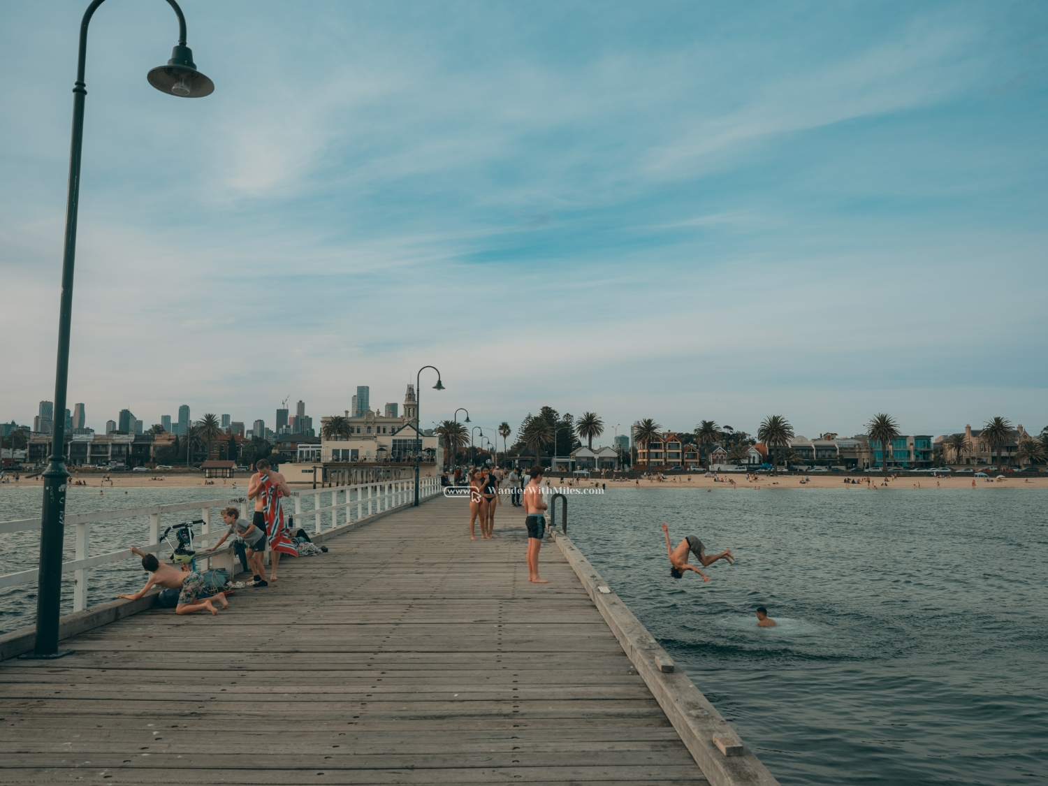 Port melbourne beach australia24