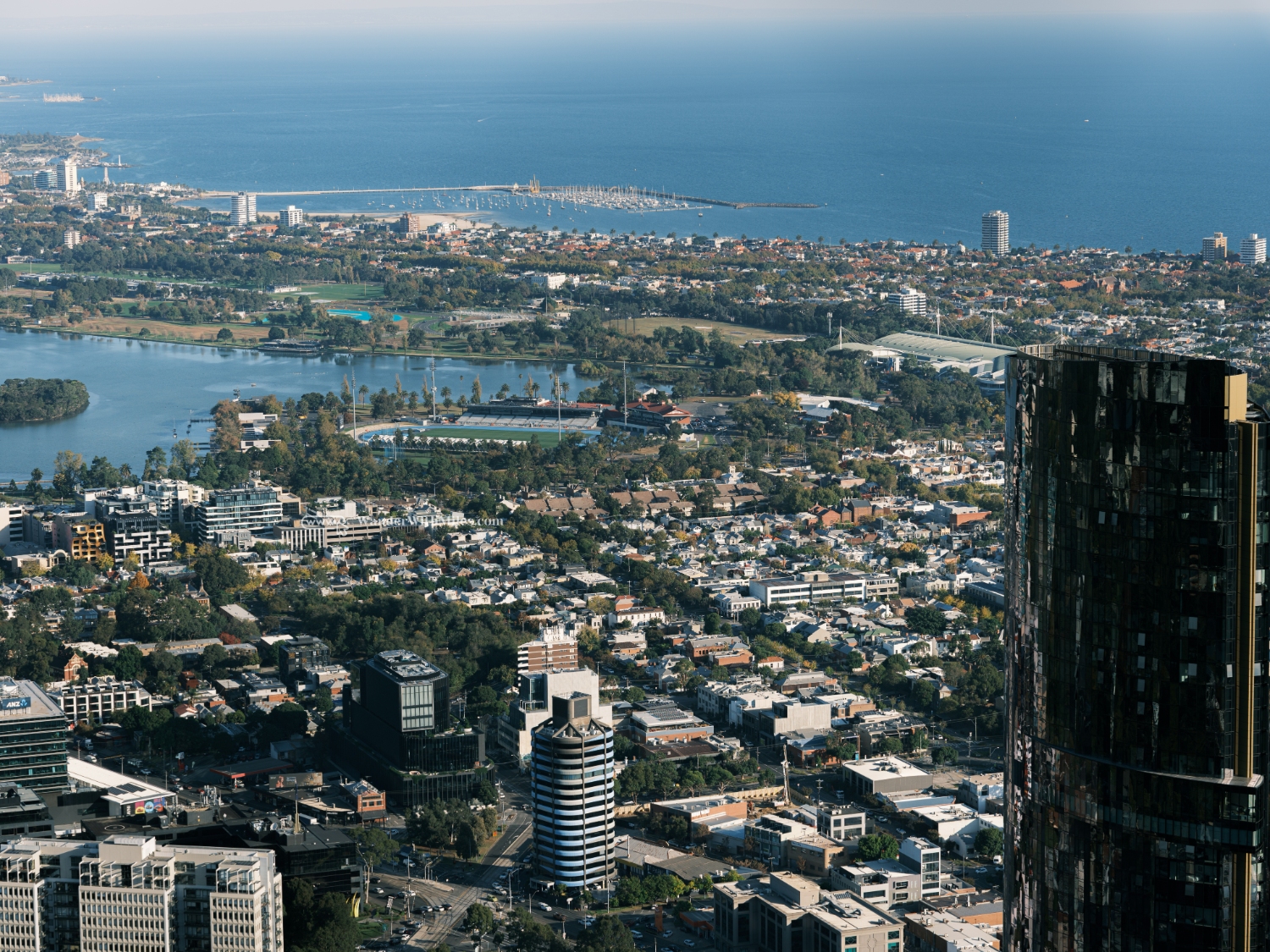 Sky dechk 89 melbourne australia (1)