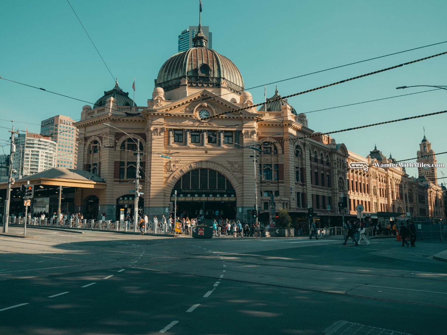 Cbd flinders street station (7)