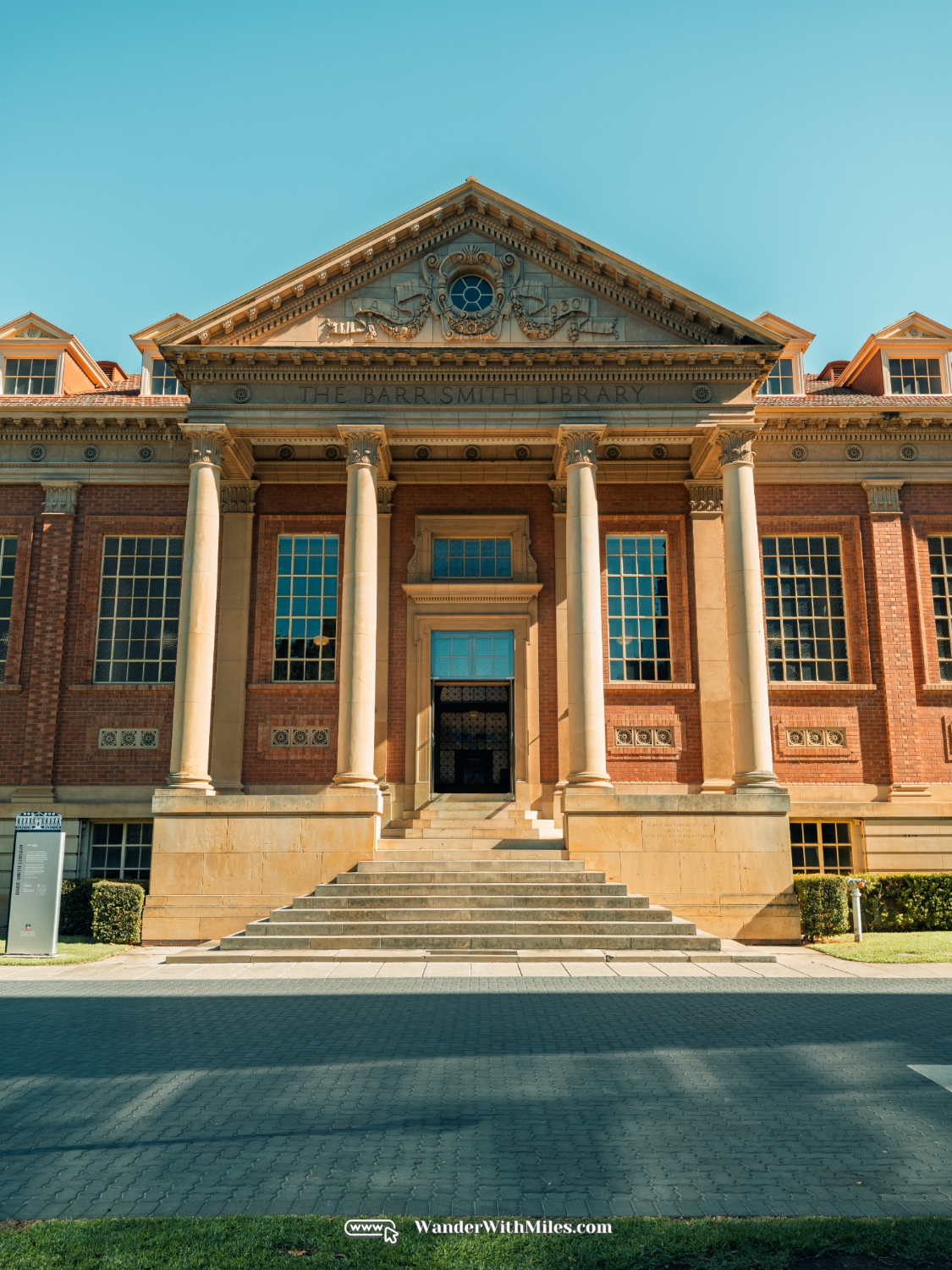 The Barr Smith Library